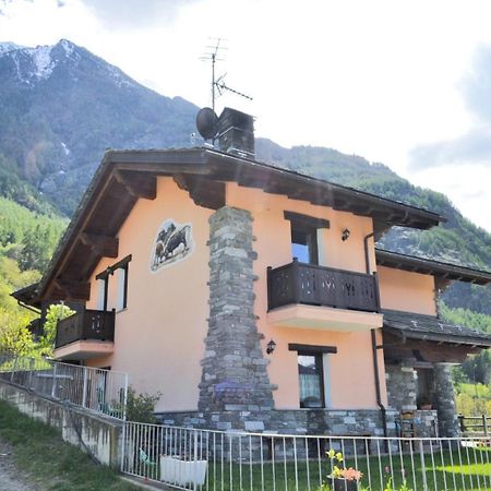La Maison Rose Brissogne エクステリア 写真