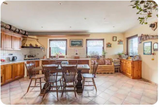 La Maison Rose Brissogne エクステリア 写真